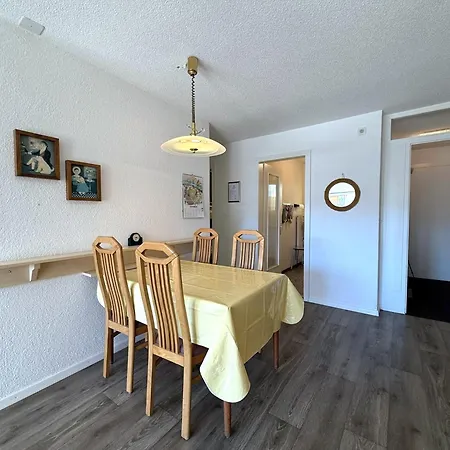 Salute 109 ロイカーバード