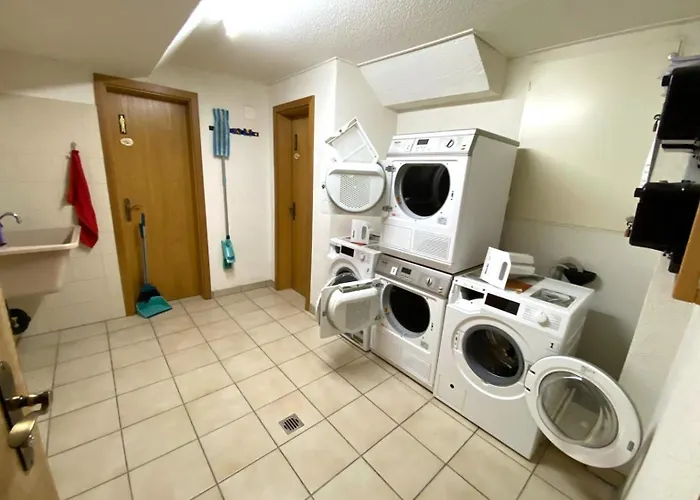 Salute 109 * 洛伊克巴德